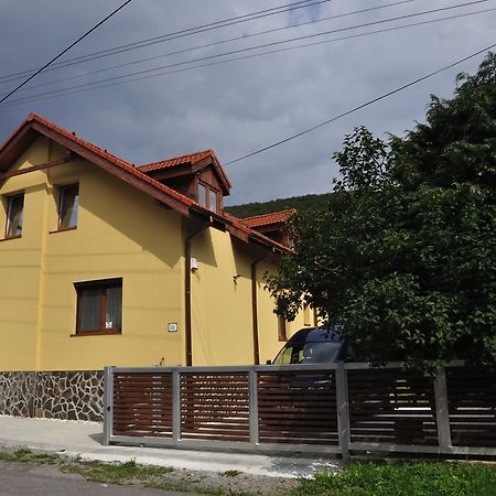 Ubytovanie Ahoj V Prirode Mýto pod Ďumbierom Buitenkant foto