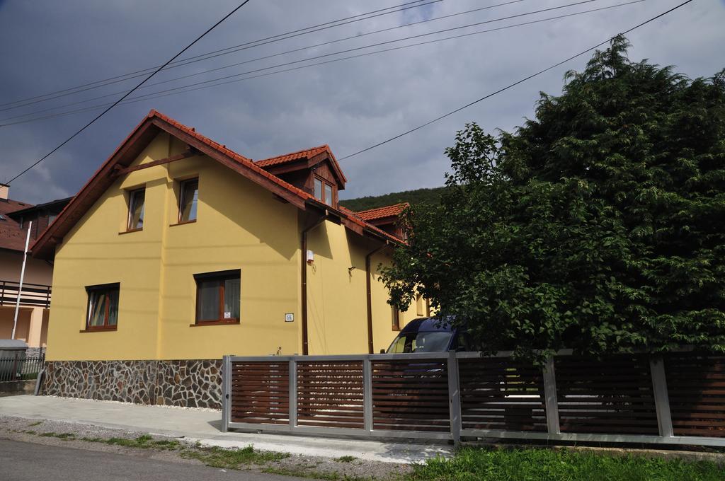 Ubytovanie Ahoj V Prirode Mýto pod Ďumbierom Buitenkant foto
